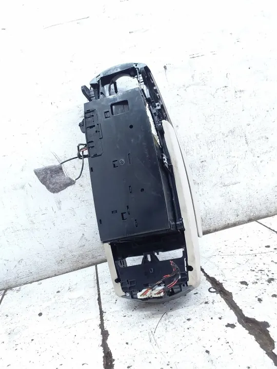 Panel reposabrazos túnel iDrive delantero OEM 6955623 BMW E65 image 4