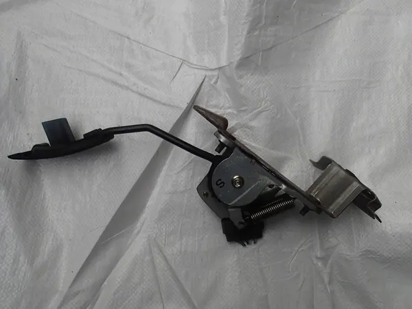 Gaspedaal Potentiometer Nissan X-Trail I T30 OEM image 3