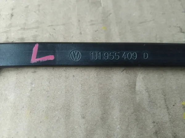 Vasemmalle + oikealle etupyyhkijän varsi VW Golf IV image 5