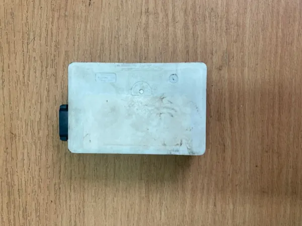 Módulo Radar Mercedes OEM 0009054111 - Usado image 4