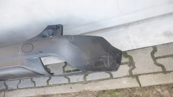 Paraurti posteriore Peugeot 2008 image 2