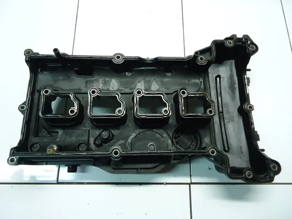 Tampa de válvula MERCEDES C W203 W204 1.8 K A2710101130 image 2