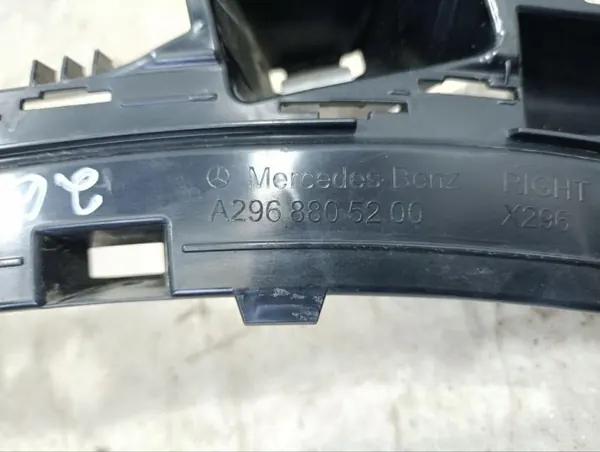 Support d'aile droit Mercedes-Benz EQS SUV 2023 OEM A2968805200 image 8