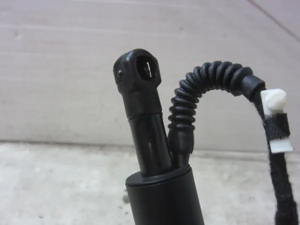 BMW 3 F34 GT kofferbakactuator links OEM 51247298983 image 7