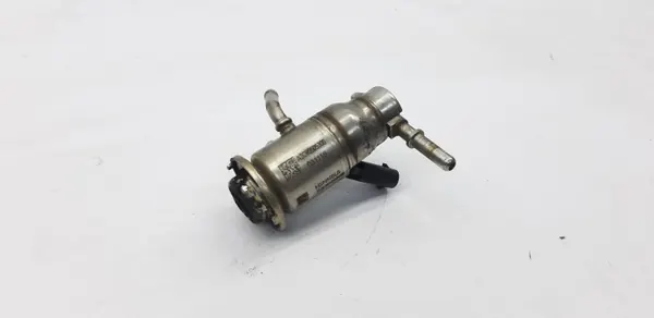 Inyector AdBlue Mercedes OEM A2C95505300 - Usado image 3
