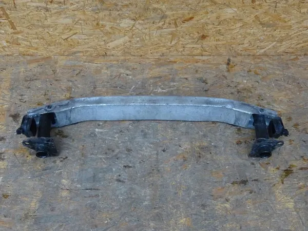 AUDI A4 B7 Etupuskuri Vahvistus Täydellinen OEM image 4