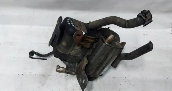 Webasto Touran 06- Lämmitin OEM 65L - Käytetty image 2
