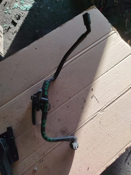 Gebrauchter VW Servo-Leitung OEM RURA PRZEWÓD SERWA AXW 2.0 FSI image 2