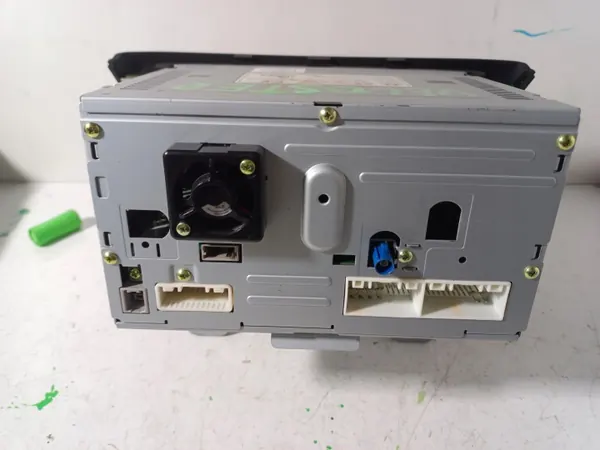 OEM 96560-2V200 Navigaattororadio Hyundai Velosterille image 3