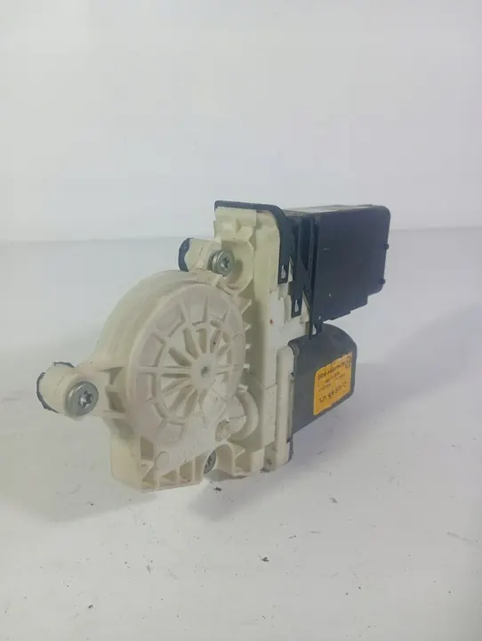 VW Golf IV 97-06 Vasemman etuikkunan moottori OE 1J1959801C image 2