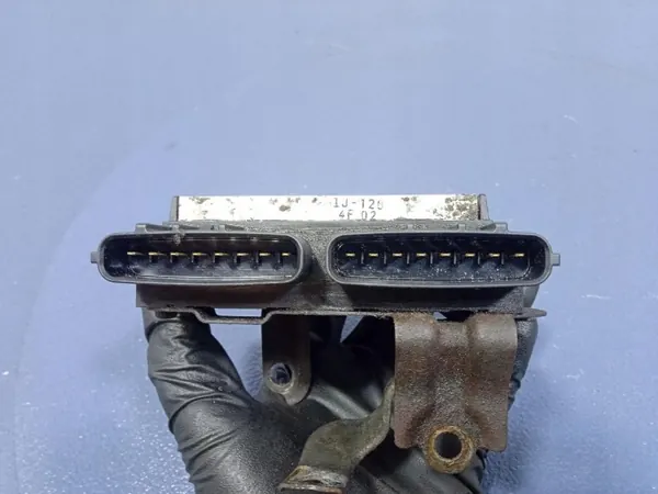 Toyota OE Einspritzsteuergerät OEM 89871-20050 image 6