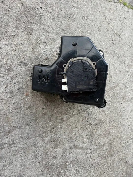 Nissan AdBlue-säiliö OEM 204115JU2A Navara D23 2020 image 2