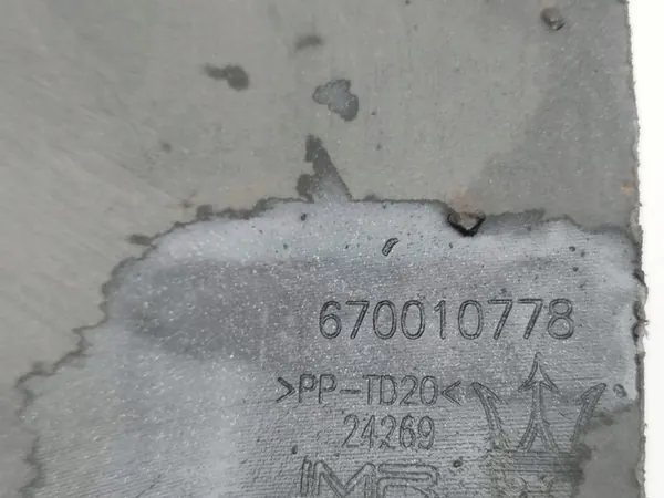 2016 Maserati Ghibli Lip de Para-choque Traseiro image 6