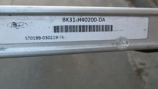 Panneau latéral arrière Ford Transit OEM BK31H40200-DA image 7