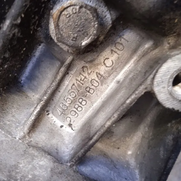 Alfa Romeo Vaihteisto OEM 2988-B04C101 Käytetty image 3
