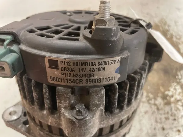 Vaihtovirtageneraattori OPEL ASTRA J 1.7L diesel 2009 image 2