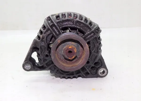 AUDI A6 C5 2.5TDI Alternator 140A 0124525008 image 5