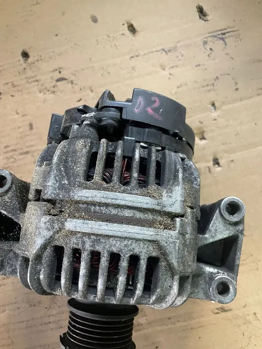 Mercedes W903 OM611 Diesel Generaattori 14V 90A A0121542002 image 7