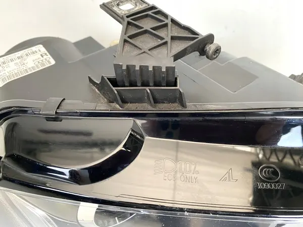 AUDI A4 8K B8 Faro Derecho 8K0941004C image 4