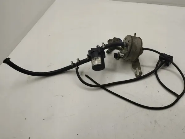 Reductor LPG Infiniti OEM 67R010276 - Usado image 2