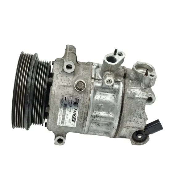 AUDI VW Ilmastointikompressori 1K0820859R image 5