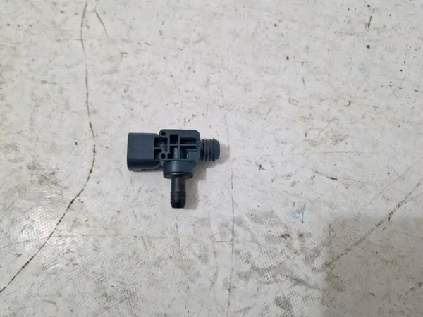 Capteur de pression d'air Dodge OEM 68053596AA image 3