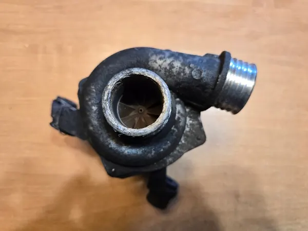 Elektrisk vattenpump BMW 3-serie N43 B4583 image 4