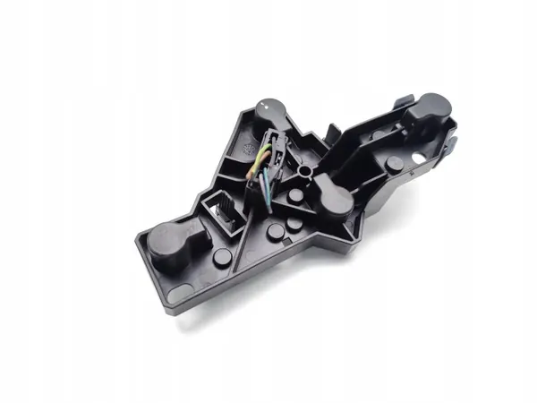 Soquete de lâmpada traseiro esquerdo BMW OEM 6249509 - Usado image 5
