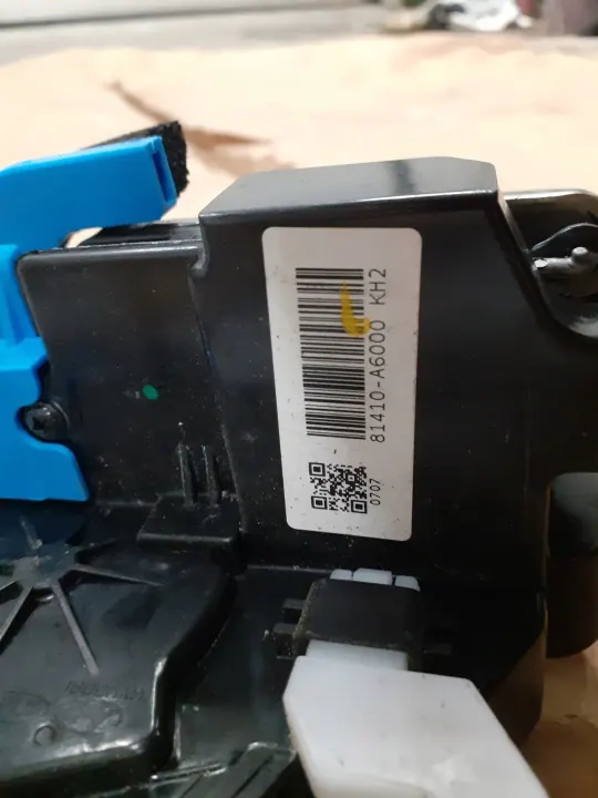 Painel da porta OEM 91290-00100 Esquerda Traseira Hyundai i30 II image 9