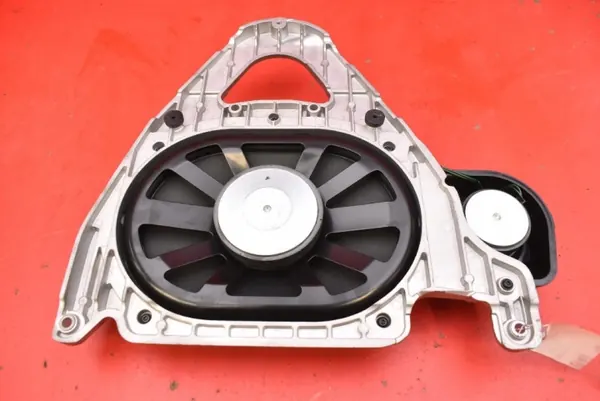 Subwoofer-kaiutin OEM A2048205702 Mercedes CLA:lle image 4