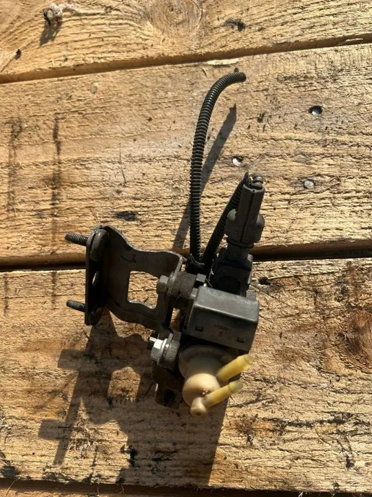 Turbocharger Boost Control Valve Opel Astra J 55567246 image 3