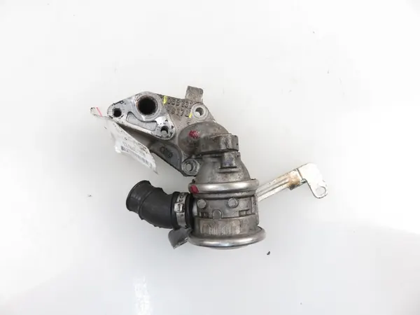EGR-venttiili Audi A4 B6 1.6 06B131817L image 3