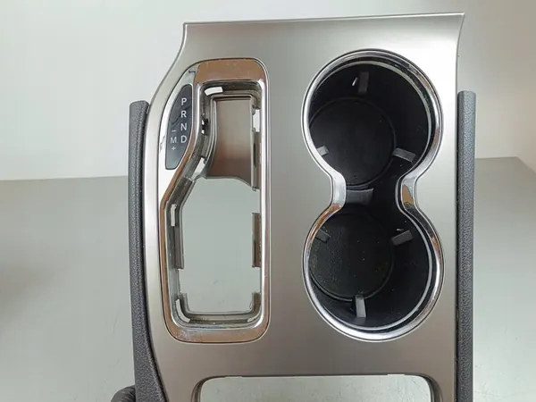 2018 Jeep Grand Cherokee Shift Lever Frame FOB50603 image 2