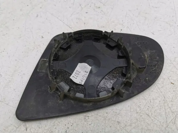 Insert de miroir Audi A2 2001 OEM AMD136840 image 4