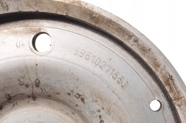 Polea cigüeñal Porsche OE 99610211563 - Usado image 3