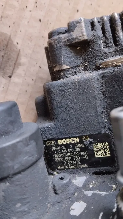 Brandstofinjectiepomp Renault Megane Scenic II 1.9 DCI image 5