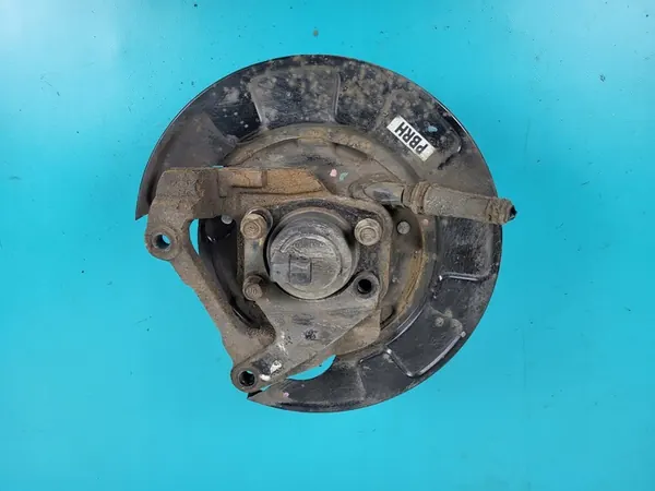 HYUNDAI I20 1.2 Achterste rechter ankerplaat image 3