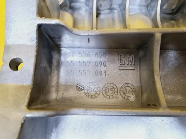 Oliepan OEM 12576650 voor Opel Vectra C 2.2 16V image 3