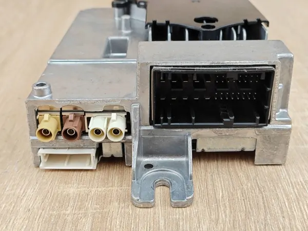 Äänenvahvistin OEM 5A57045 BMW G30 G20 G11 image 5