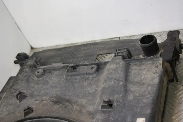 Radiador con ventilador Fiat Grande Punto EVO 1.2 1.4 image 5