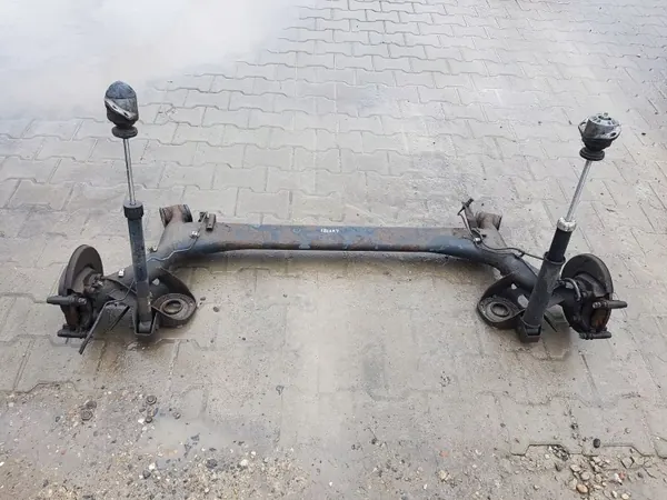 Viga Suspensión Trasera SEAT OEM TOC50100 - Usado image 3