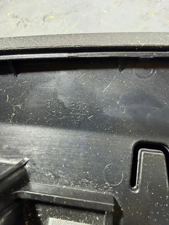 Compartimento Porsche Cayenne 9Y0 9Y3 2021 OEM 9Y0882601 image 3