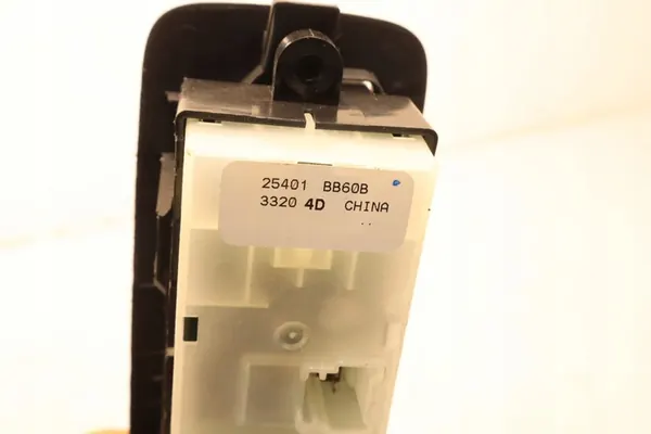 Fenstersteuerpanel Nissan Qashqai I image 7