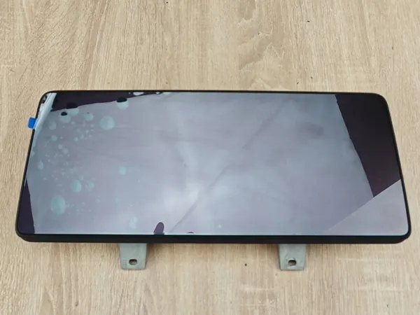OEM 5A07E68 12,3" näyttö BMW G30 LCI:lle image 2