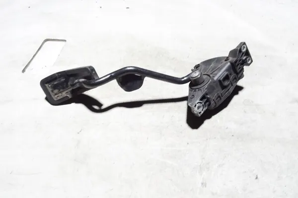 Gaspedaal AUDI A4 2.0L Diesel 2005 image 3