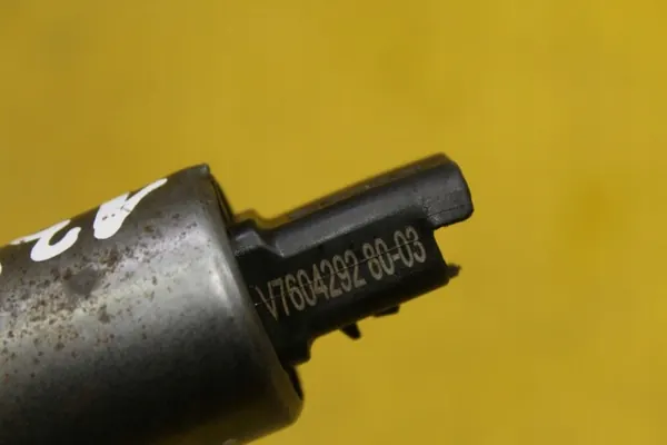Kamaxelsensor V760429280 för MINI R56 1.6 VTI image 5