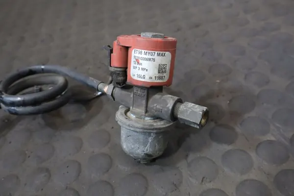 Installation LPG Toyota OE pour Avensis III 2.0 image 7