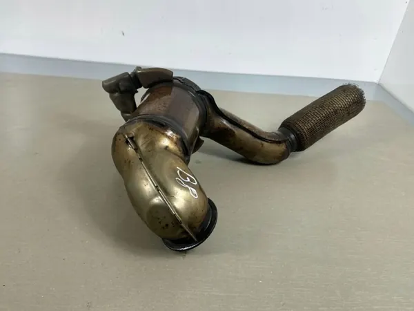 Filtro DPF OEM 5Q0131690G para Volkswagen Golf VIII image 3