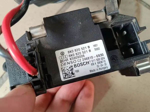 Fläkt Audi A4 B8 Europa 8K0820521B image 3