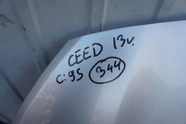 KIA CEED II JD Motorhuv 2013 Grå OEM 66400A2000 image 2